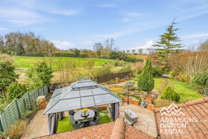 Photo 23- click for photo gallery